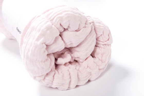 Une couverture en coton 100% couverture rose couverture de lit taille roi chic et confortable