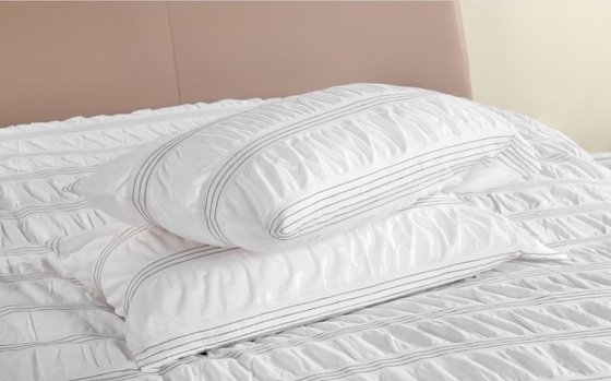 La couverture de couette en coton recyclé en polyester